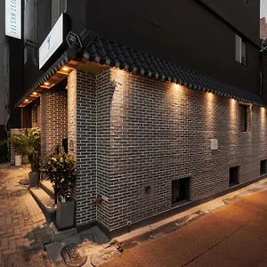 https://hostel-eight-rest-myeongdong.hotels-seoul.net