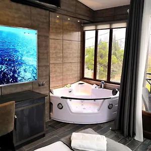 https://piano-borracho.alltbilisihotels.com